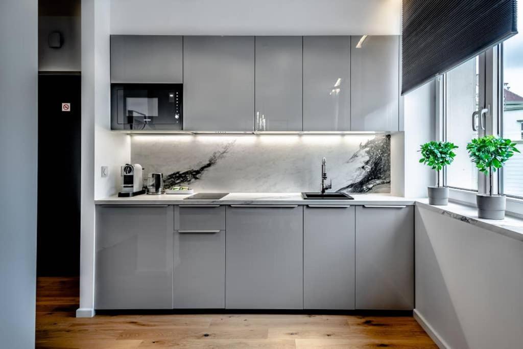 Koszykowa Suite - Apartament W Centrum Warszawy! Varşovia Exterior foto