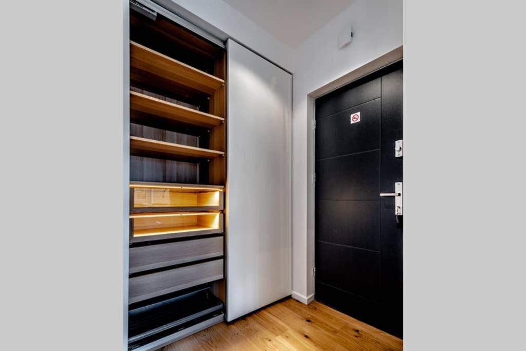 Koszykowa Suite - Apartament W Centrum Warszawy! Varşovia Exterior foto